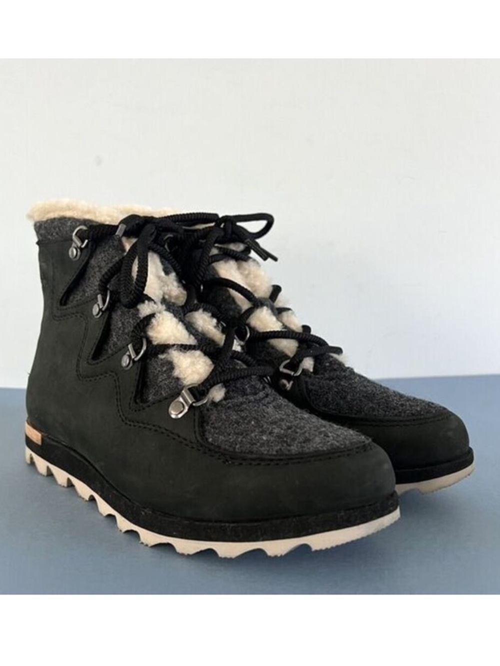Sorel Sneakchic Alpine Shearling Leather Lace Up Black Snow Booties